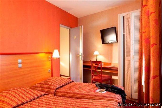 Eiffel Villa Garibaldi París Habitación foto